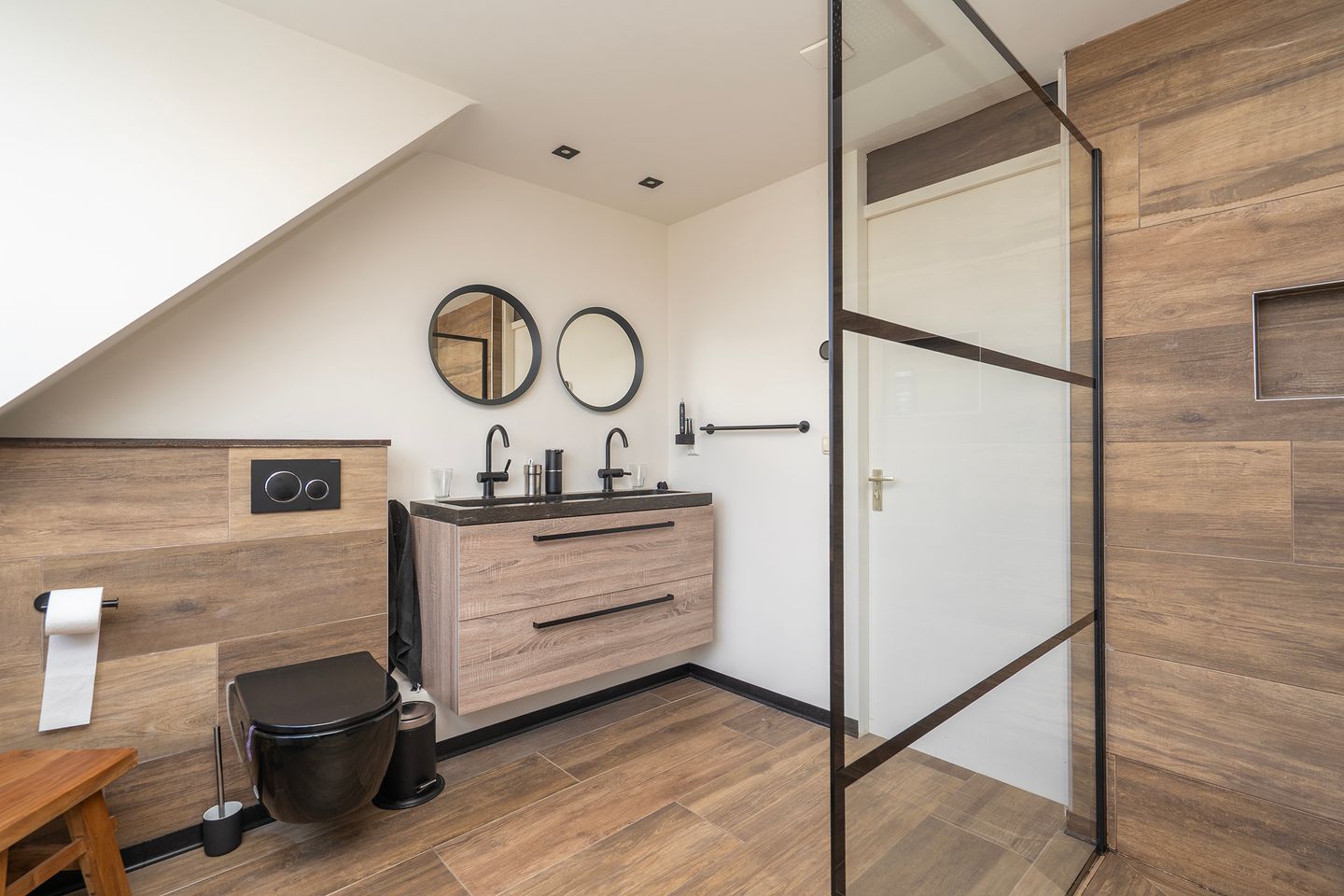 Photo 49 of Kijkduinlaan 44