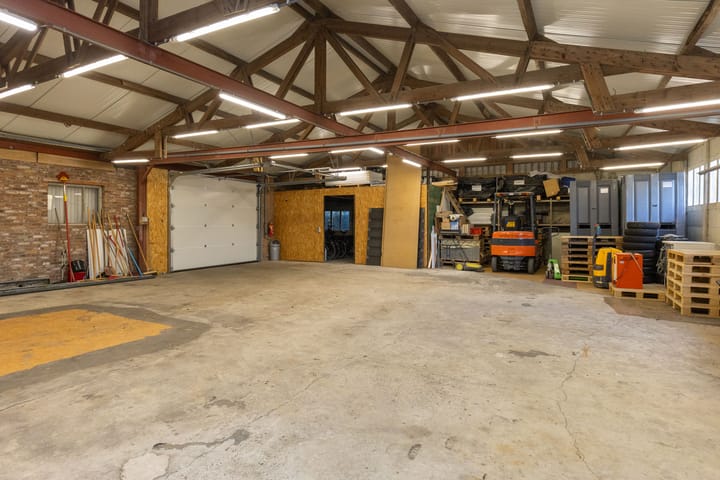 Photo 42 of Streekweg 317