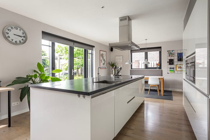 Foto 2 van Black Alicante 132