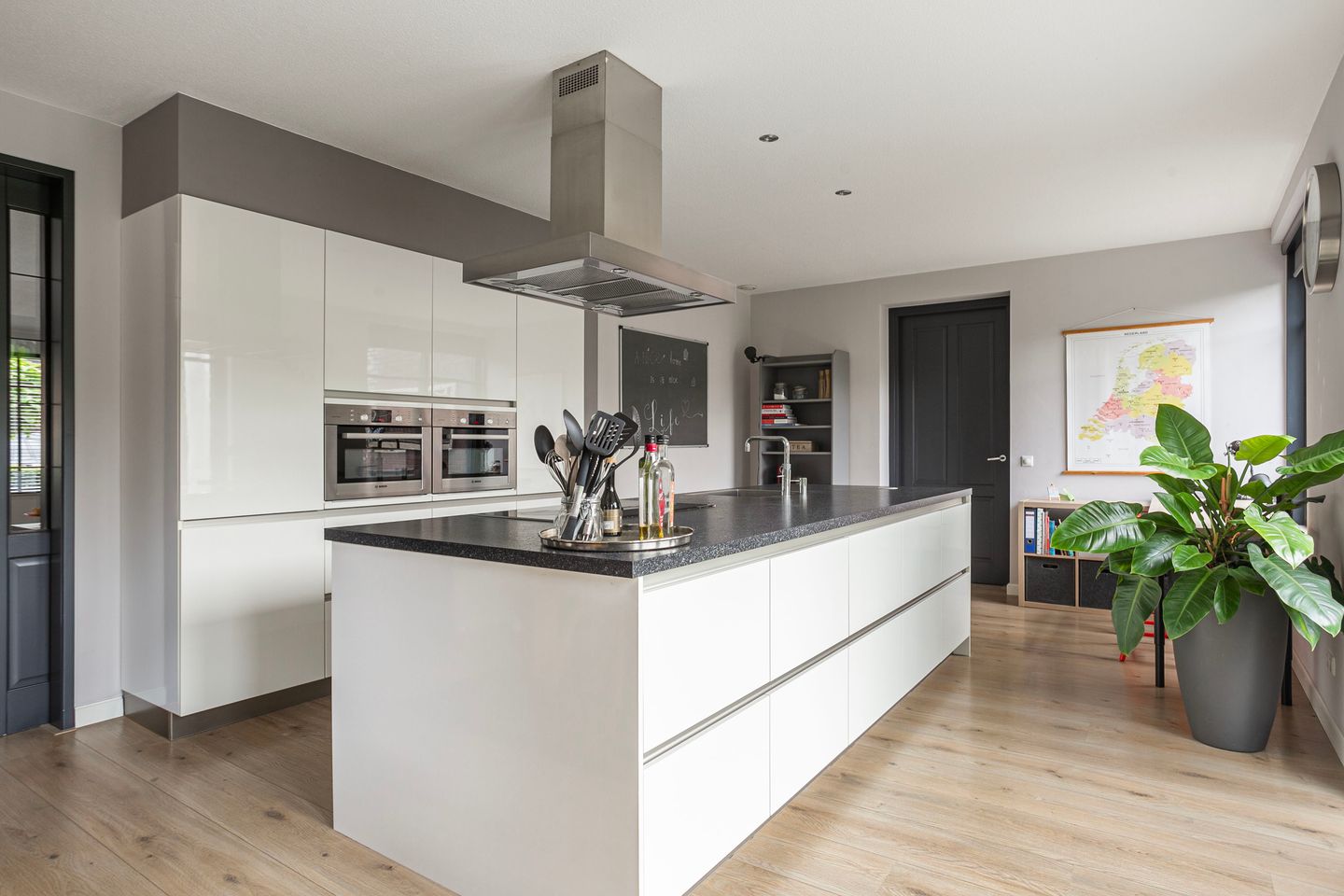 Foto 10 van Black Alicante 132