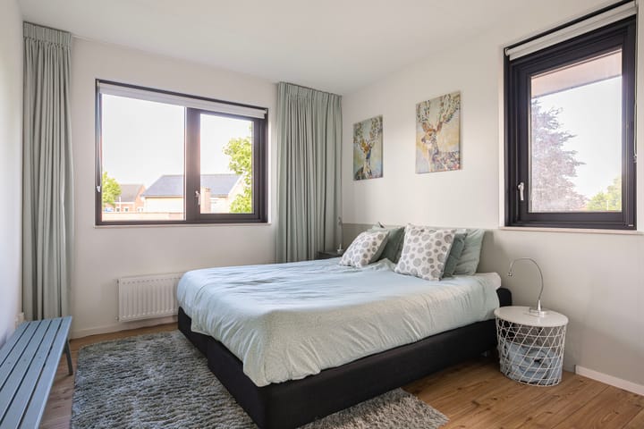 Foto 15 van Black Alicante 132