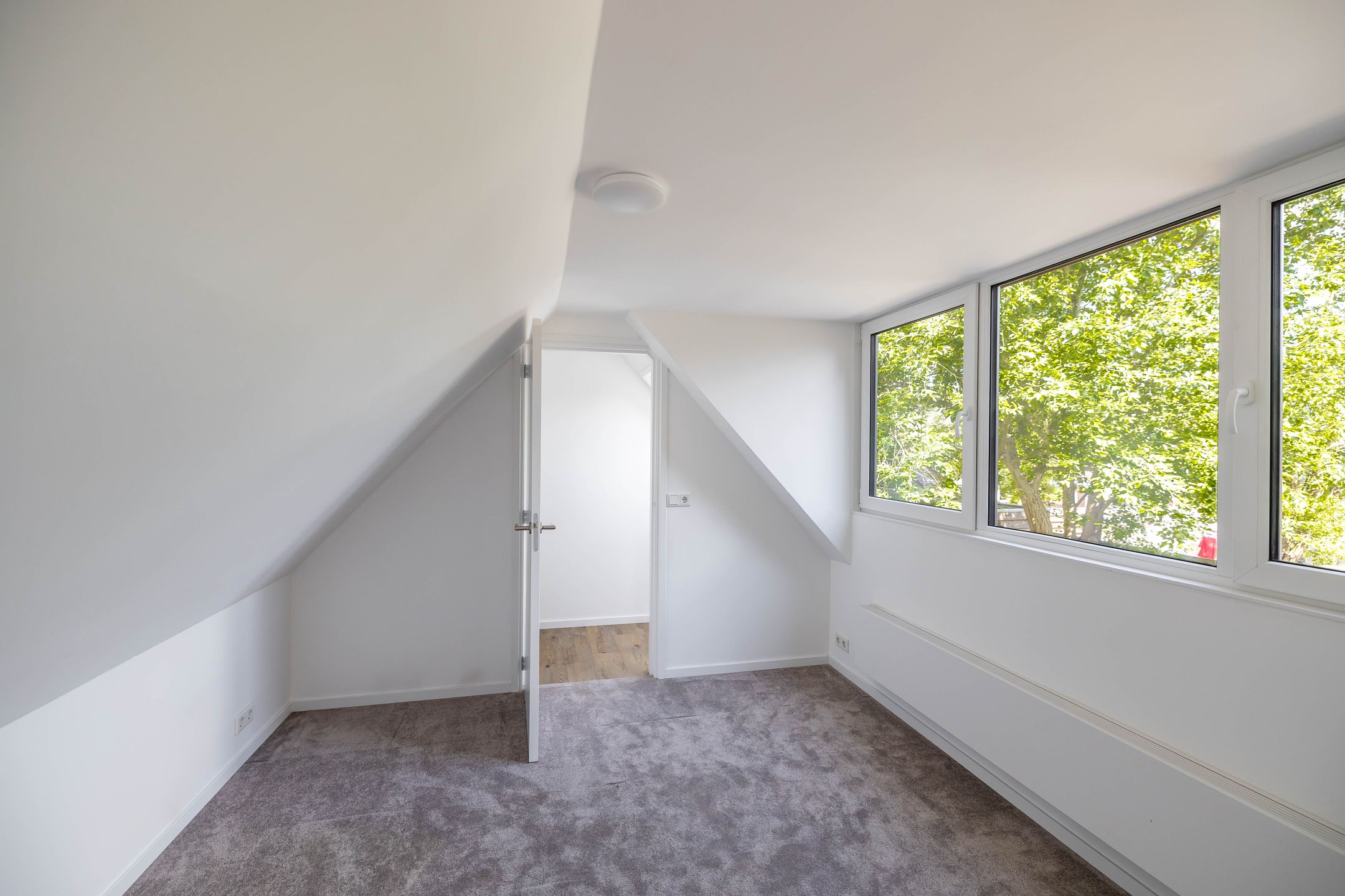 Foto 33 van Kastanjelaan 2