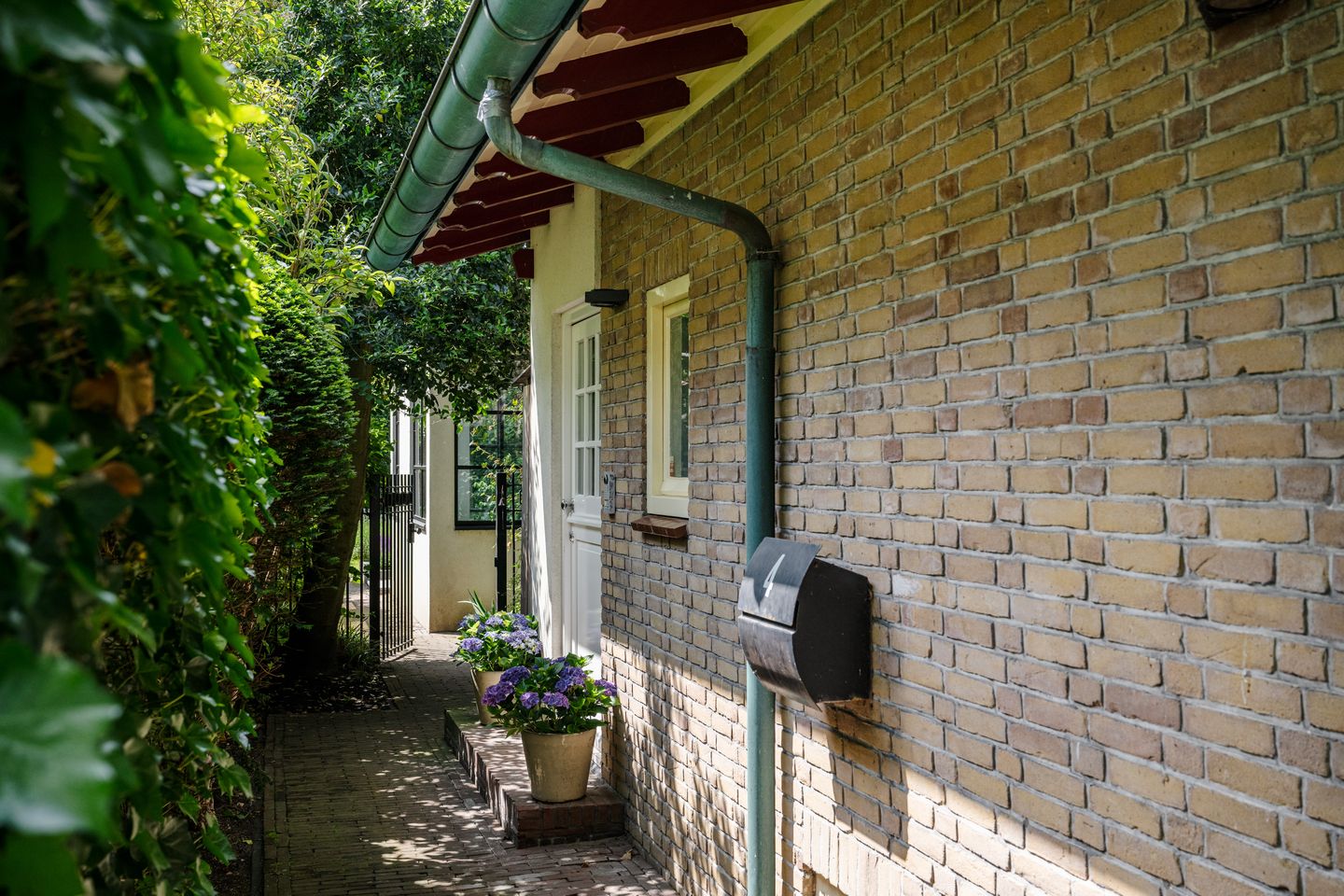 Foto 5 van Frederik Hendriklaan 4