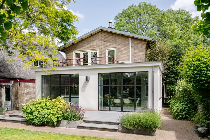 Foto 25 van Frederik Hendriklaan 4