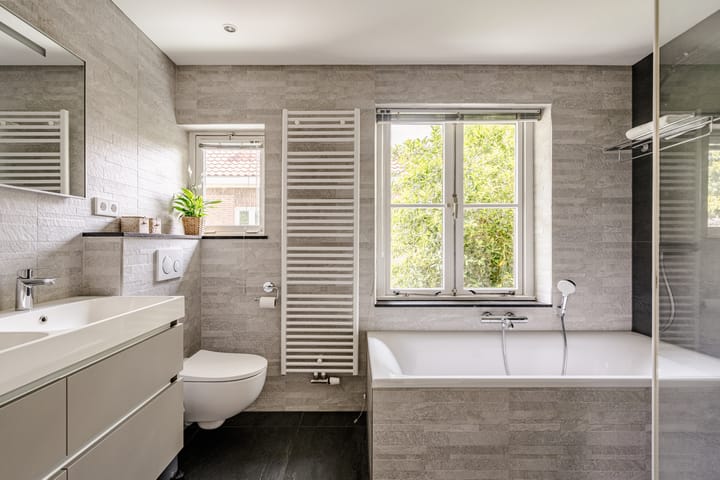 Foto 40 van Frederik Hendriklaan 4