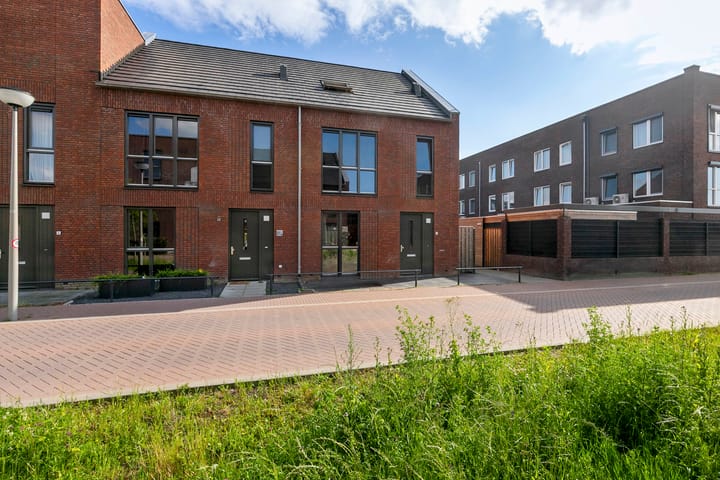 Foto 5 van Titanium 4