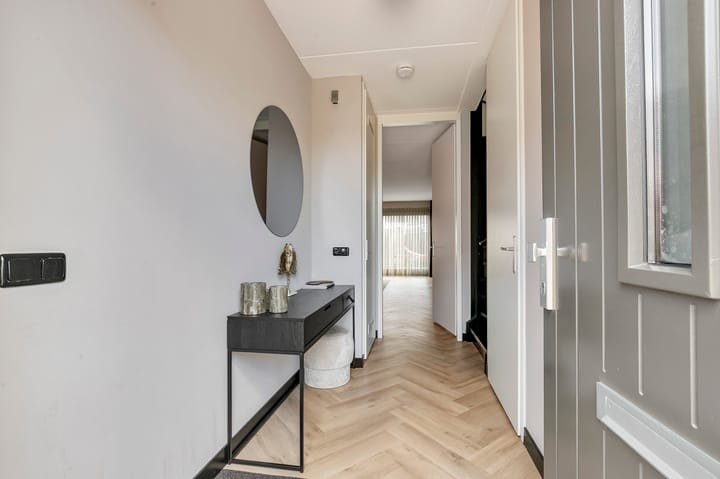 Foto 7 van Titanium 4