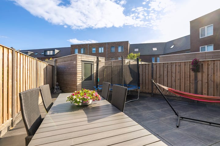 Foto 21 van Titanium 4