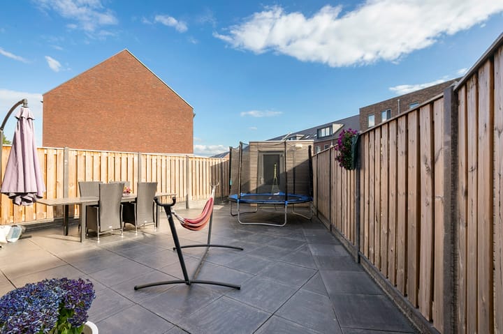 Foto 23 van Titanium 4