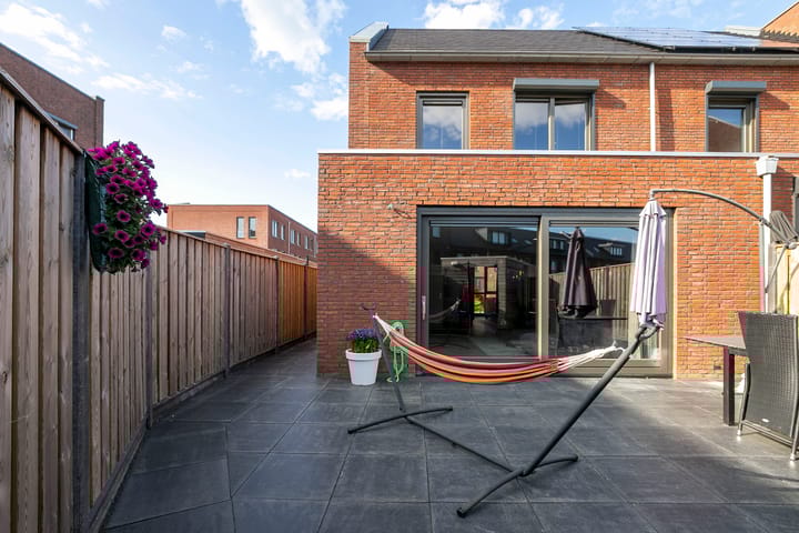 Foto 24 van Titanium 4