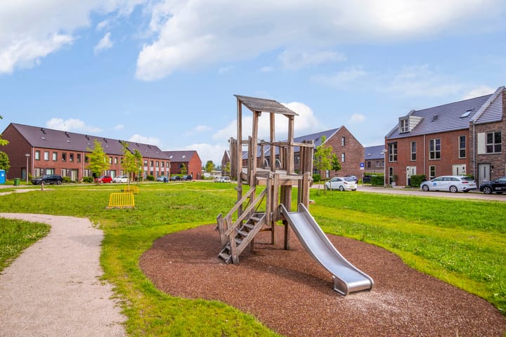 Foto 46 van Titanium 4