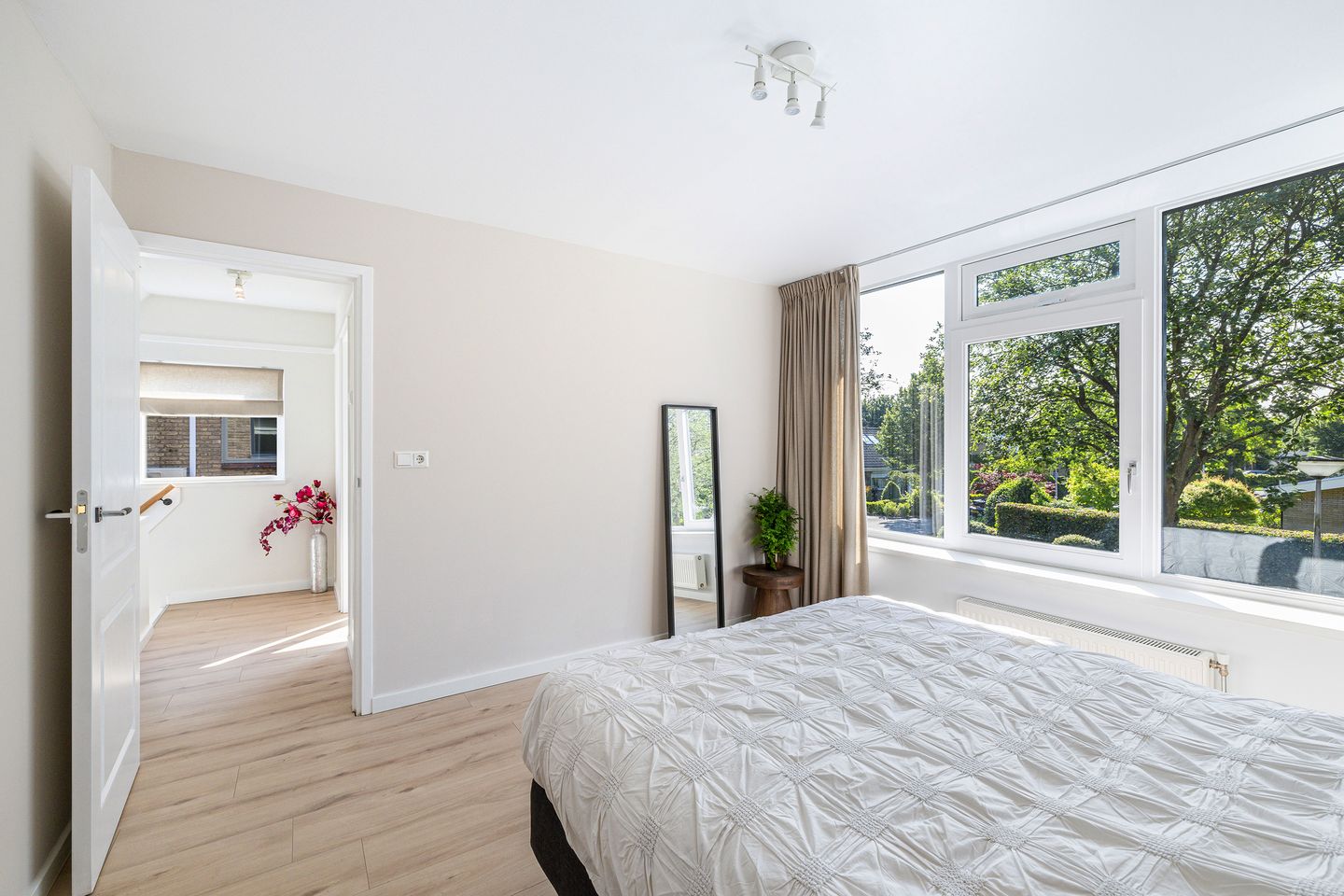 Foto 29 van Lijsterbeslaan 10