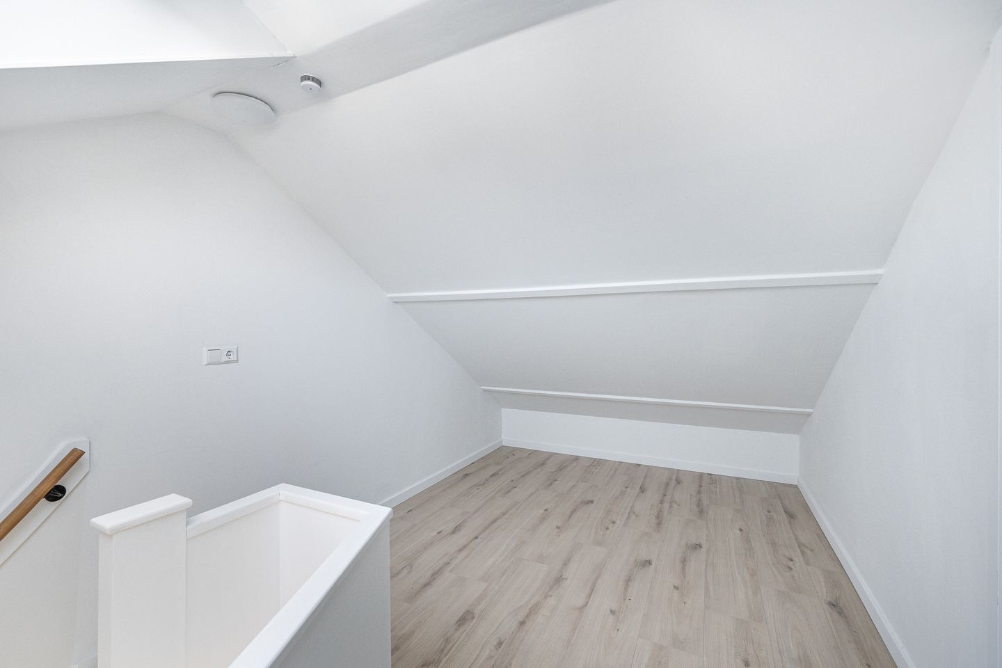 Foto 35 van Lijsterbeslaan 10