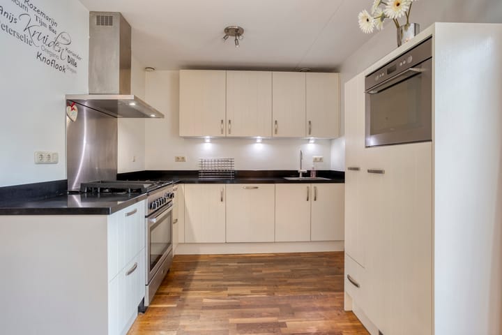 Foto 11 van De Hoge Wal 32