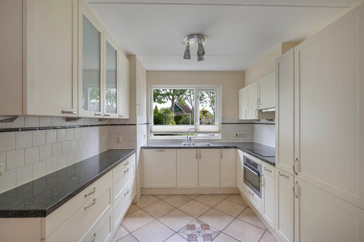 Foto 17 van Speerdistel 12