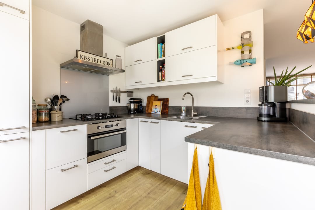 Foto 16 van Troelstrastraat 66