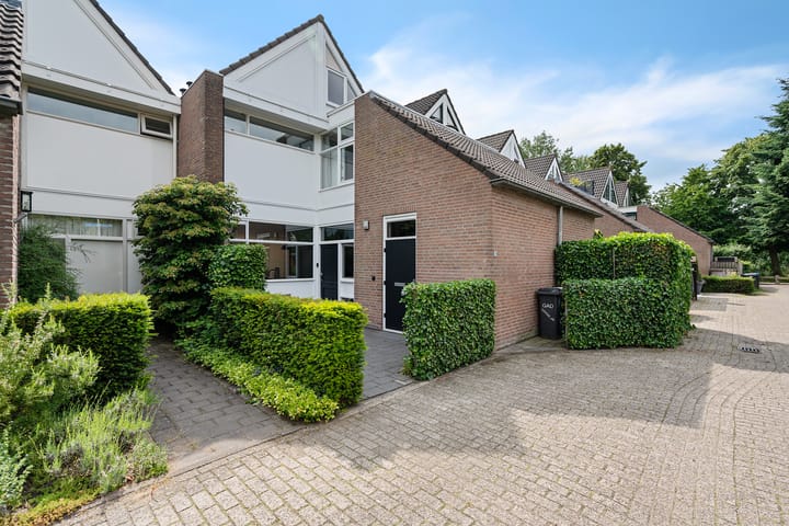 Photo 2 of Groenhof 19