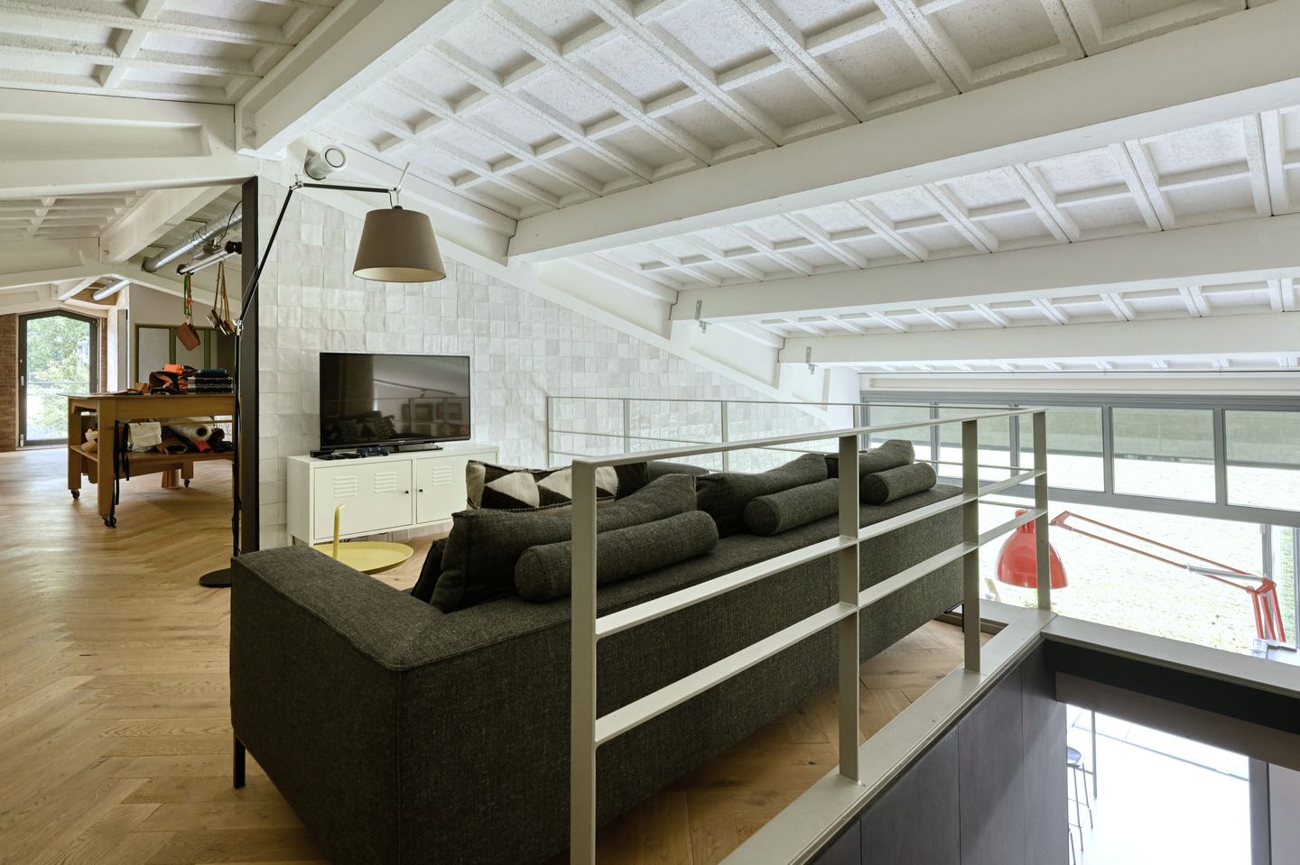 Photo 34 of Radarpad 25