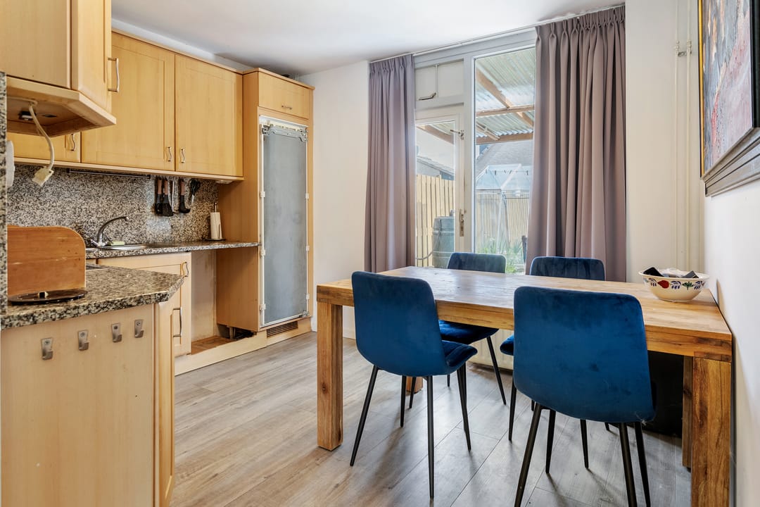 Photo 11 of Luitstraat 48