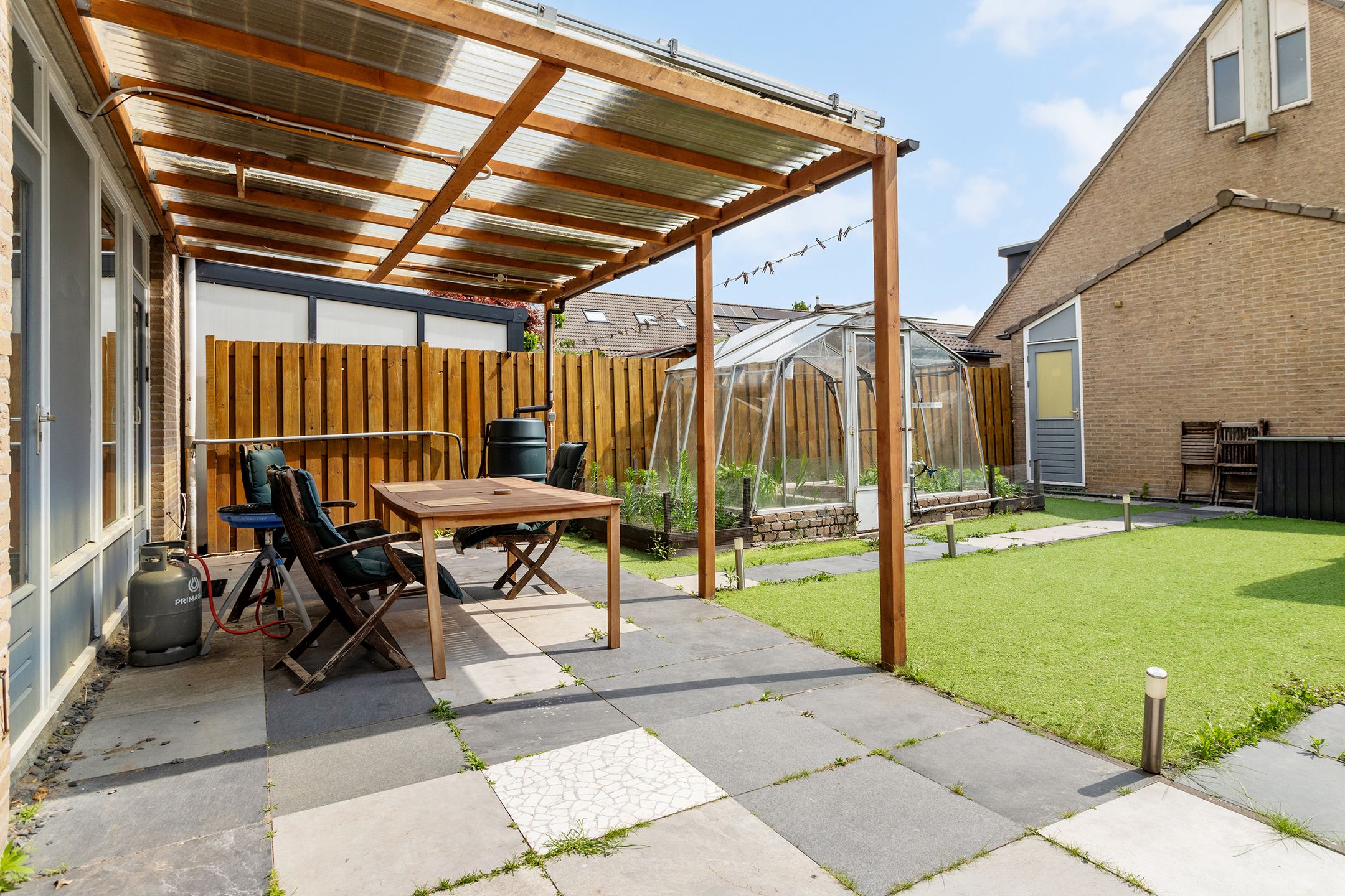 Photo 30 of Luitstraat 48