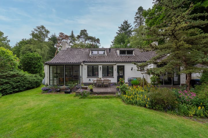 Foto 2 van Paulus Potterlaan 7