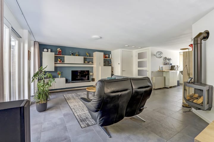 Foto 14 van Stationsplein 112