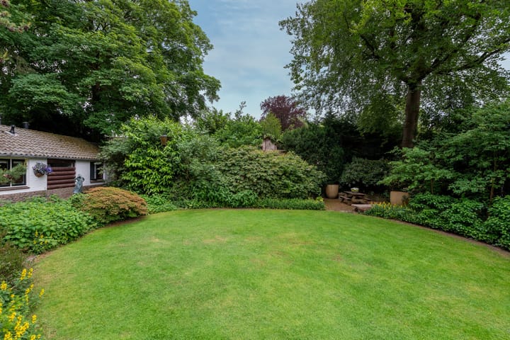 Foto 25 van Paulus Potterlaan 7