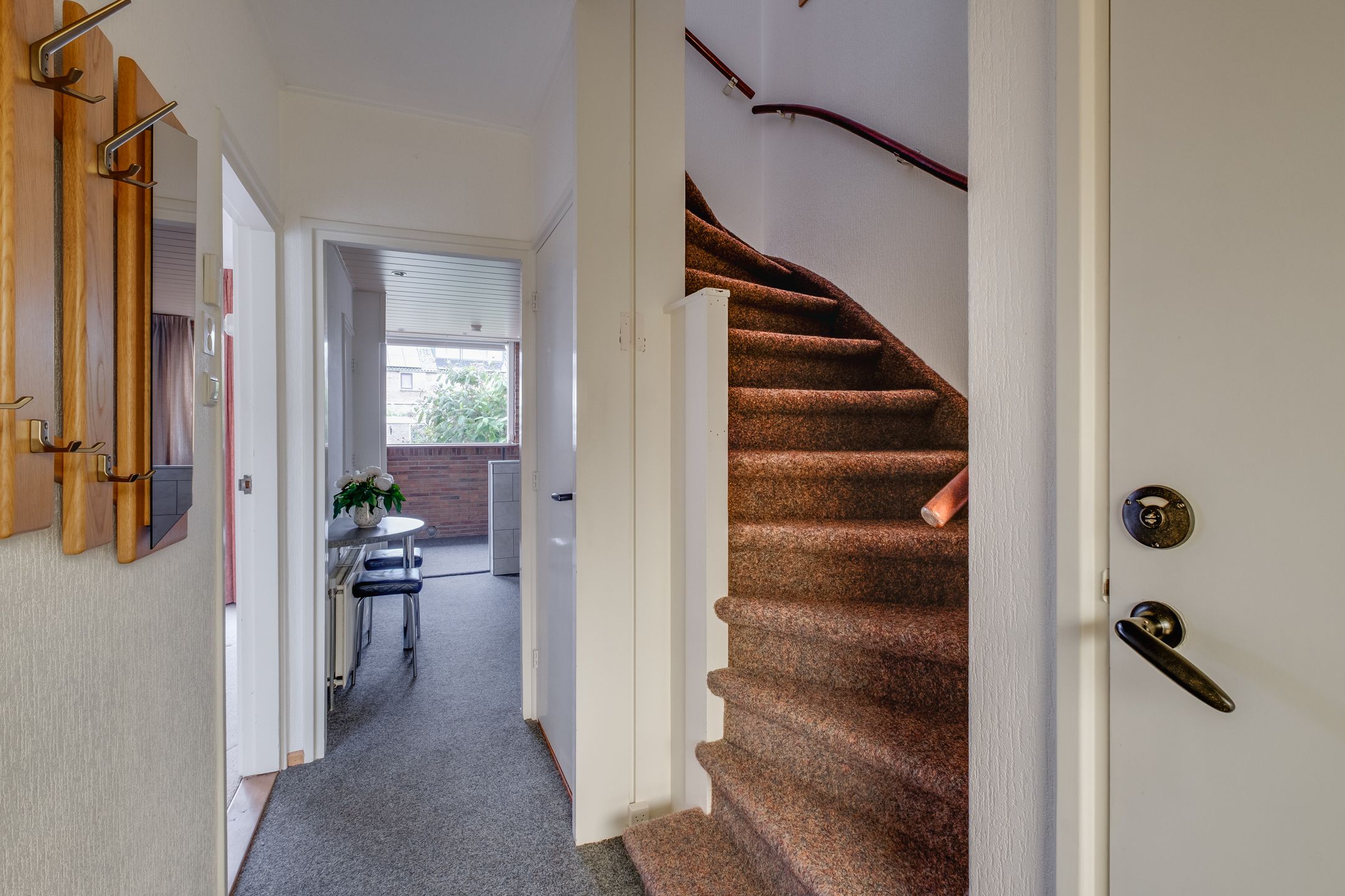 Photo 6 of Hendrika van Tussenbroekstraat 21