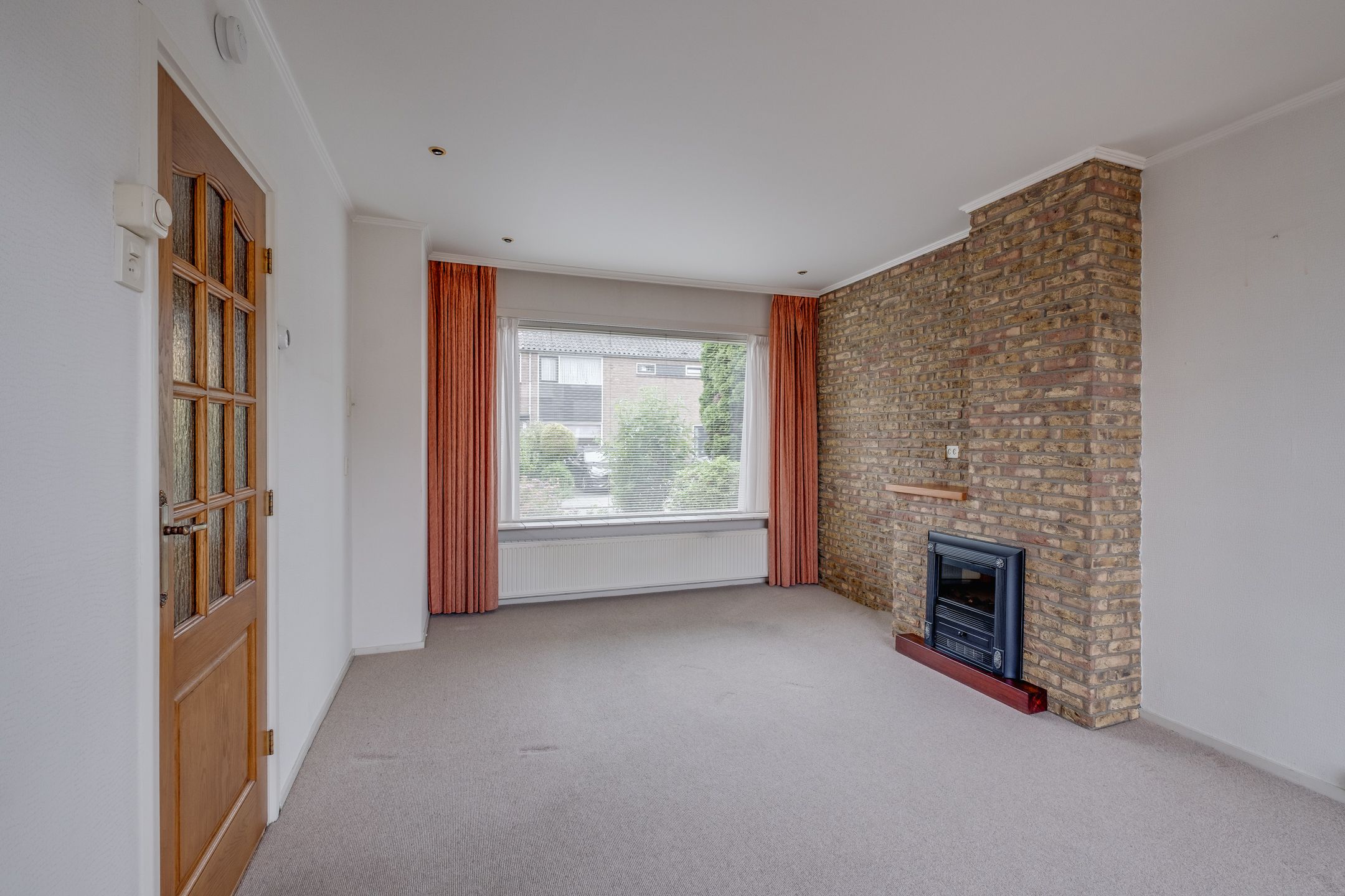 Photo 9 of Hendrika van Tussenbroekstraat 21