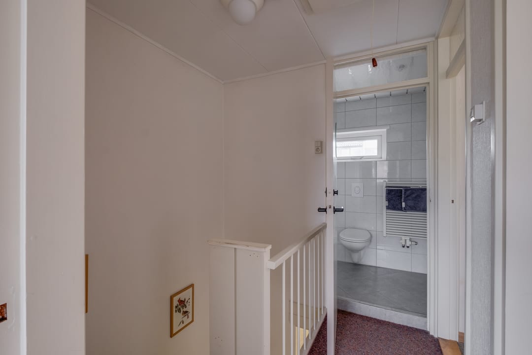 Photo 17 of Hendrika van Tussenbroekstraat 21