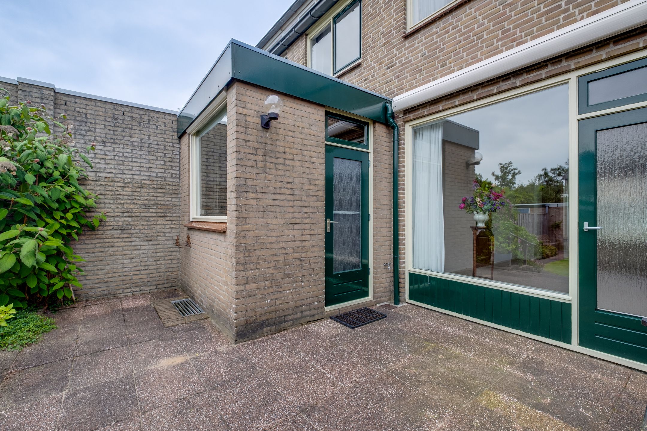 Photo 27 of Hendrika van Tussenbroekstraat 21