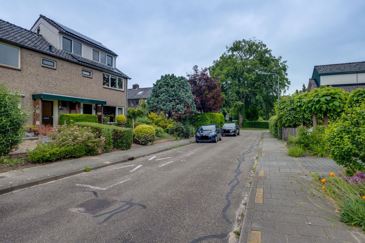 Photo 35 of Hendrika van Tussenbroekstraat 21