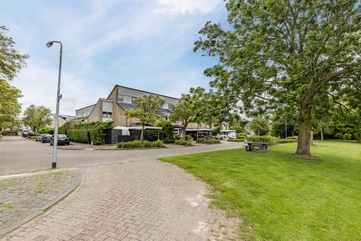 Photo 28 of Mauritsstraat 12