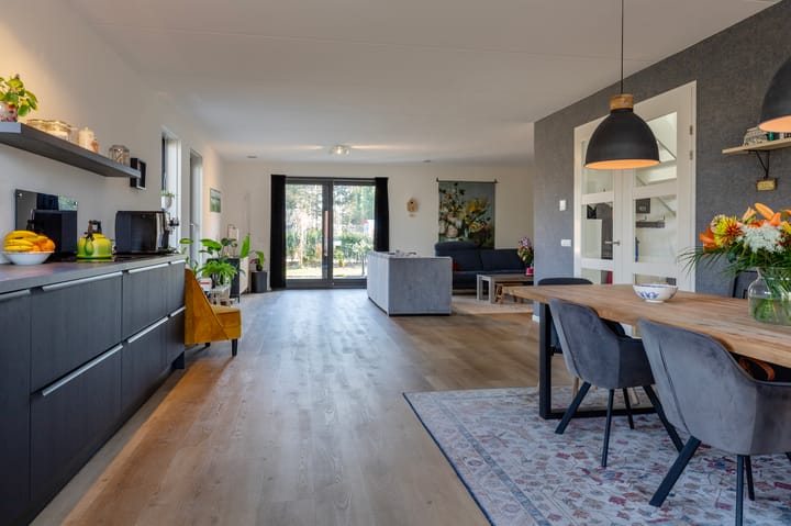 Photo 16 of Johan Willem Frisolaan 18