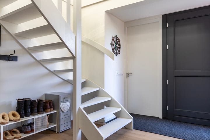 Photo 34 of Johan Willem Frisolaan 18