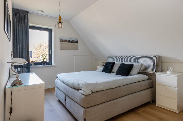 Photo 40 of Johan Willem Frisolaan 18