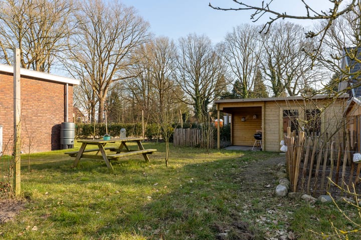 Photo 60 of Johan Willem Frisolaan 18