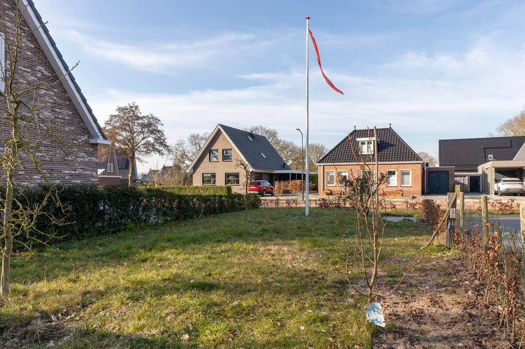 Photo 62 of Johan Willem Frisolaan 18