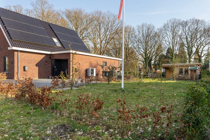 Photo 66 of Johan Willem Frisolaan 18