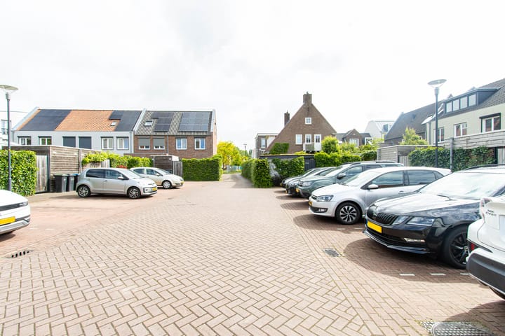 Foto 36 van Pr van Oranjestraat 9