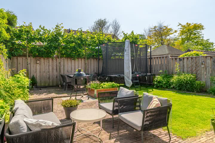 Photo 2 of Hoofdstraat 144