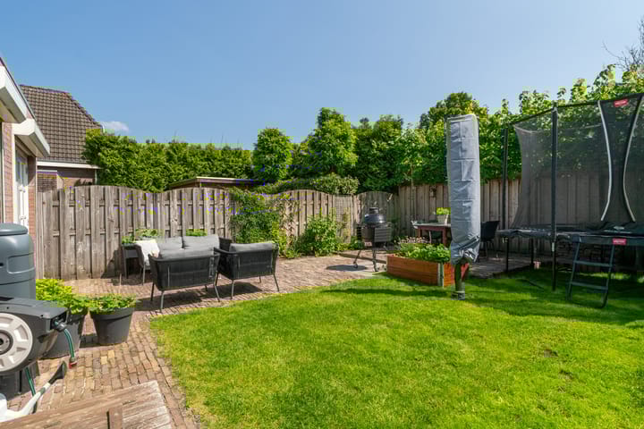 Photo 5 of Hoofdstraat 144