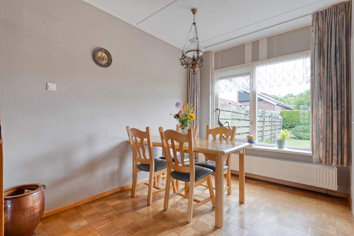 Foto 9 van De Prunus 87