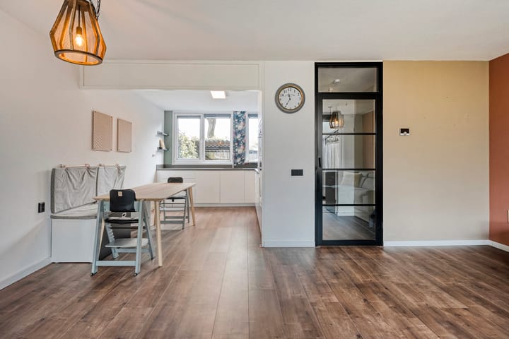 Foto 9 van Mackayware 15