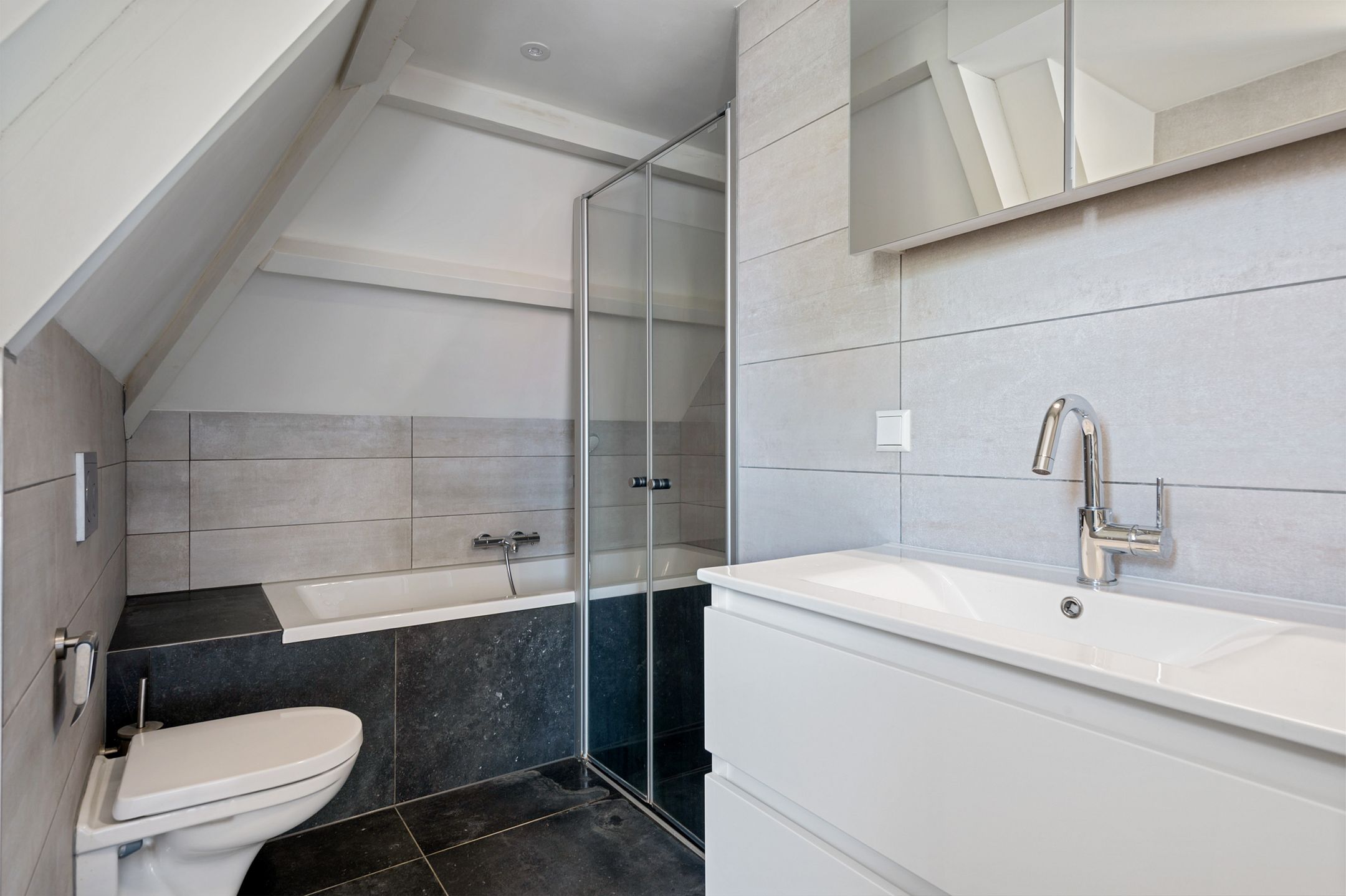 Foto 45 van Meindert Hobbemastraat 33