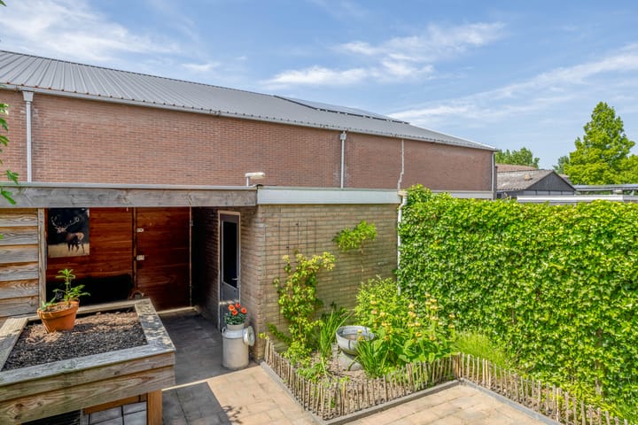 Foto 41 van Frank van Borselenstraat 21