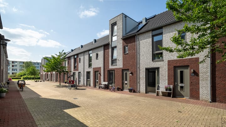 Foto 2 van Rembrandthof 68