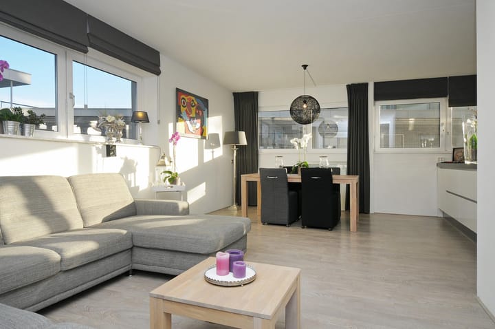 Photo 2 of Westerdok 214