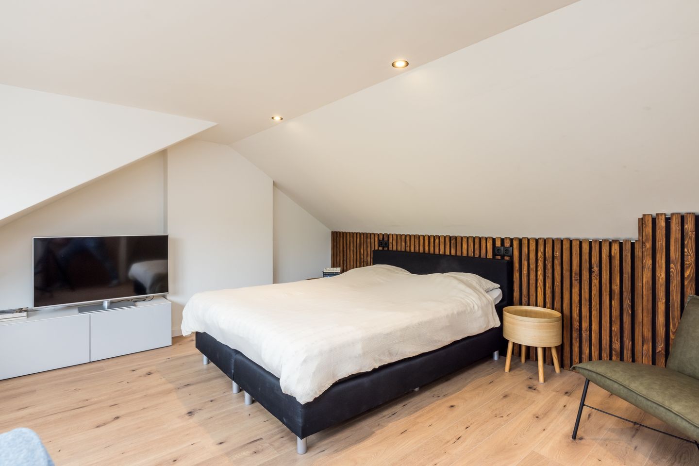 Photo 14 of Mesweg 35