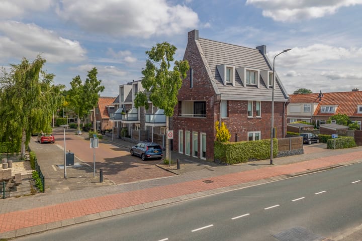 Foto 36 van Julianastraat 54-A